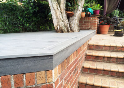 Baulkham Hills Modwwod deck ,screen and table (8)