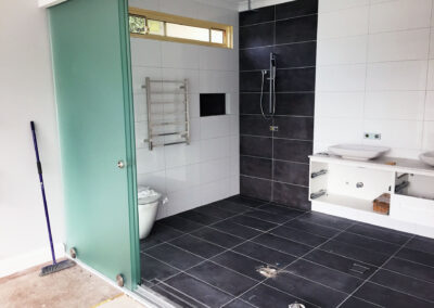 Cottage Point ensuite and main bedroom renovation (12)