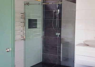 Cottage Point ensuite and main bedroom renovation (4)